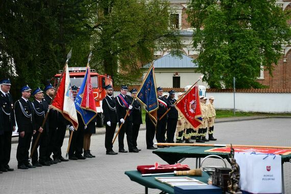 100 - lecie Ochotniczej Straży Pożarnej w Gołębiu