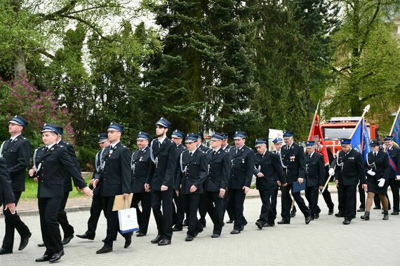 100 - lecie Ochotniczej Straży Pożarnej w Gołębiu 