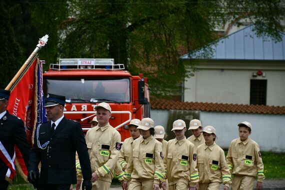 100 - lecie Ochotniczej Straży Pożarnej w Gołębiu 