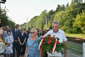 80. rocznica wysadzenia pociągu amunicyjnego w pobliżu stacji kolejowej w Gołębiu