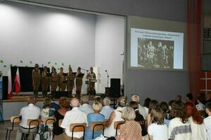 80. rocznica wysadzenia pociągu amunicyjnego w pobliżu stacji kolejowej w Gołębiu