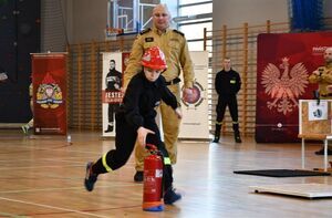 Halowe Zawody Sportowo-Pożarnicze Młodzieżowych Drużyn Pożarniczych Powiatu Puławskiego rozstrzygnięte