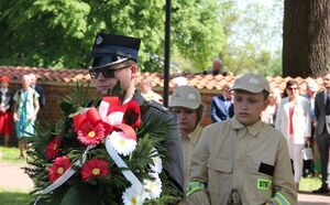 Uroczystości 3 Maja w Gołębiu