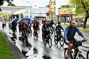 Kręcili kilometry dla Puław ze starostą puławskim