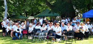 II Nadwiślańskie Spotkania z Folklorem Ziemi Puławskiej w Janowcu