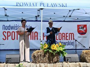 II Nadwiślańskie Spotkania z Folklorem Ziemi Puławskiej w Janowcu