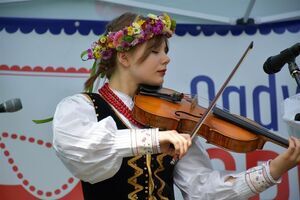 II Nadwiślańskie Spotkania z Folklorem Ziemi Puławskiej w Janowcu