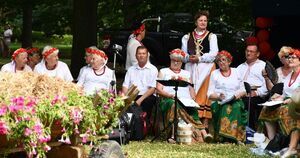 II Nadwiślańskie Spotkania z Folklorem Ziemi Puławskiej w Janowcu