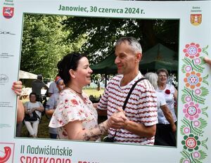 II Nadwiślańskie Spotkania z Folklorem Ziemi Puławskiej w Janowcu