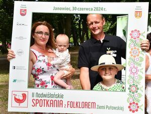 II Nadwiślańskie Spotkania z Folklorem Ziemi Puławskiej w Janowcu