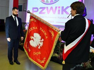 Nadanie sztandaru Powiatowemu Zespołowi Wychowania i Kształcenia w Puławach