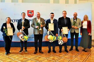 Sportowe nagrody Starosty Puławskiego za 2024 rok wręczone