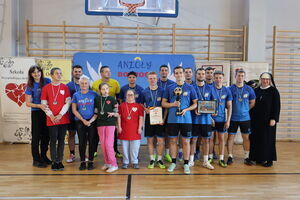 Finaliści turnieju (NIE)ŚWIĘCI W PIŁKĘ GRAJĄ