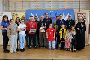 Finaliści turnieju (NIE)ŚWIĘCI W PIŁKĘ GRAJĄ