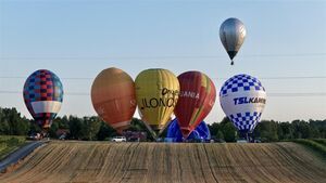 42. Balonowe Mistrzostwa Polski i 21. Międzynarodowe Zawody Balonowe w Nałęczowie