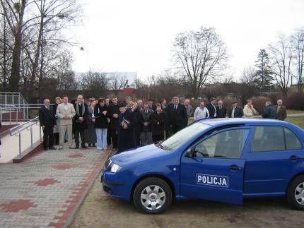 Samochód dla policji