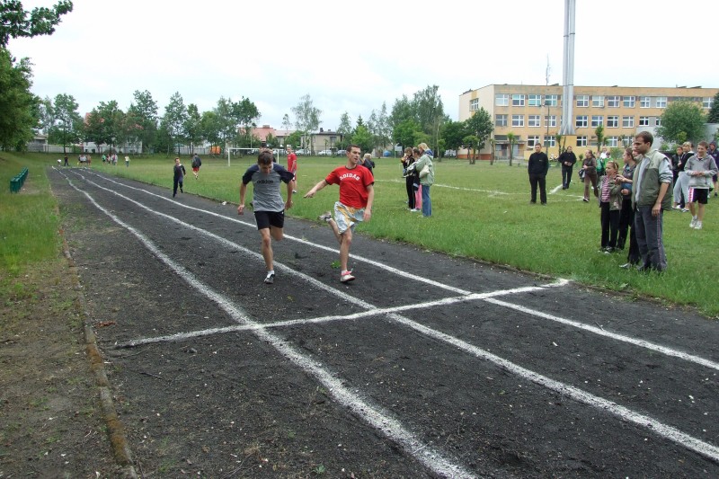 Finał XI Letniej Spartakiady LZS  oraz Mieszkańców Gminy i Miasta Raszków