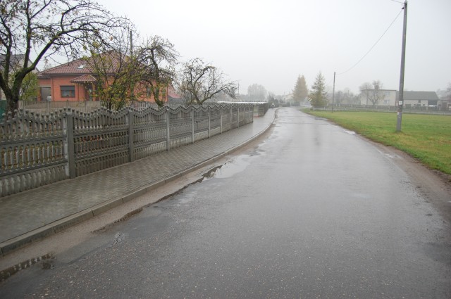 Chodnik w Jankowie Zaleśnym – kontynuacja