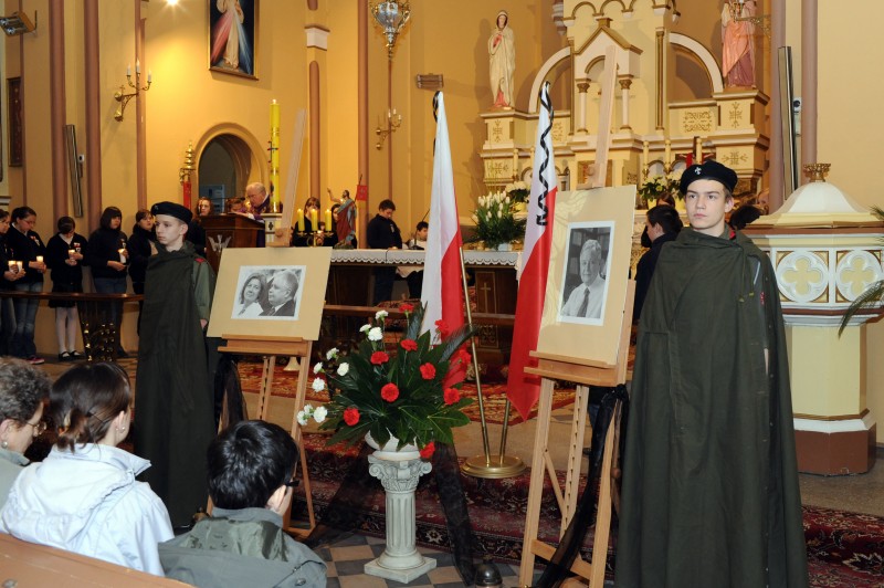 Fotogaleria z Mszy Św. za ofiary katastrofy lotniczej w Smoleńsku