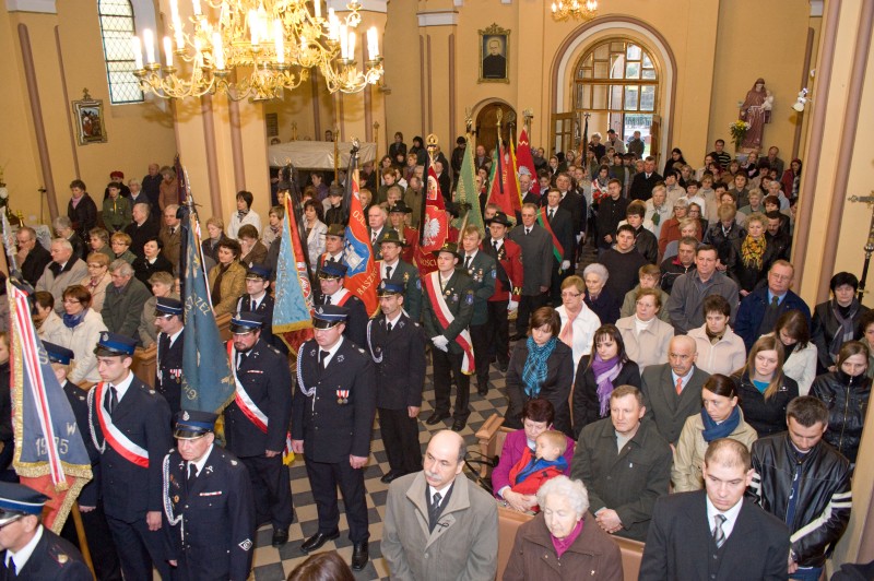 Fotogaleria z Mszy Św. za ofiary katastrofy lotniczej w Smoleńsku