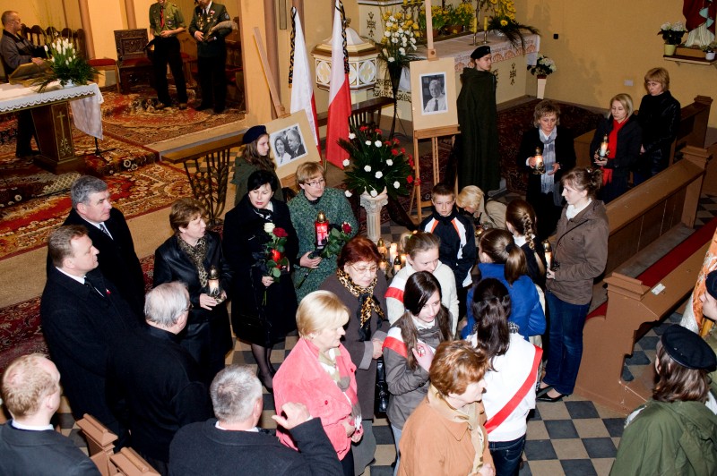 Fotogaleria z Mszy Św. za ofiary katastrofy lotniczej w Smoleńsku