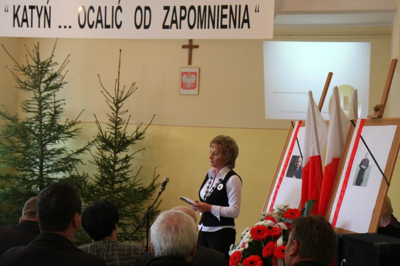 Katyń…ocalić od zapomnienia