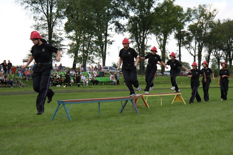 VII Powiatowe Zawody Sikawek Konnych – Raszków 2010