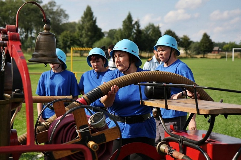 VII Powiatowe Zawody Sikawek Konnych – Raszków 2010