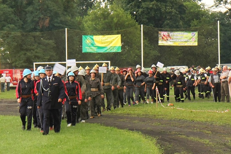 VII Powiatowe Zawody Sikawek Konnych – Raszków 2010