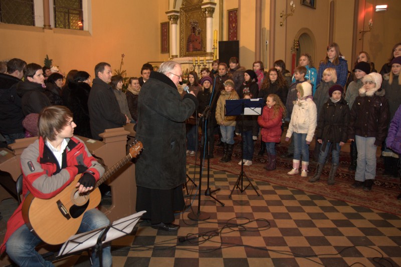 KONCERT KOLĘD