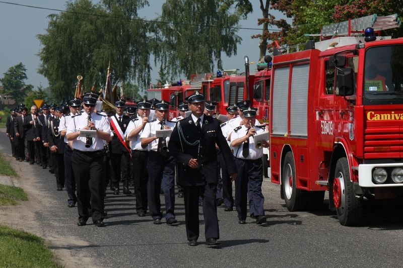 NOWY SZTANDAR DLA OSP RASZKÓW