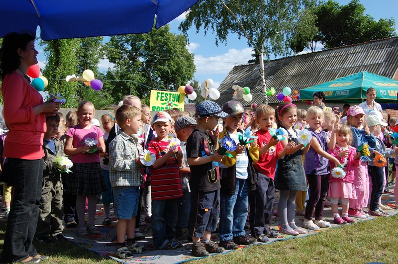 Festyn rodzinny w raszkowskim przedszkolu