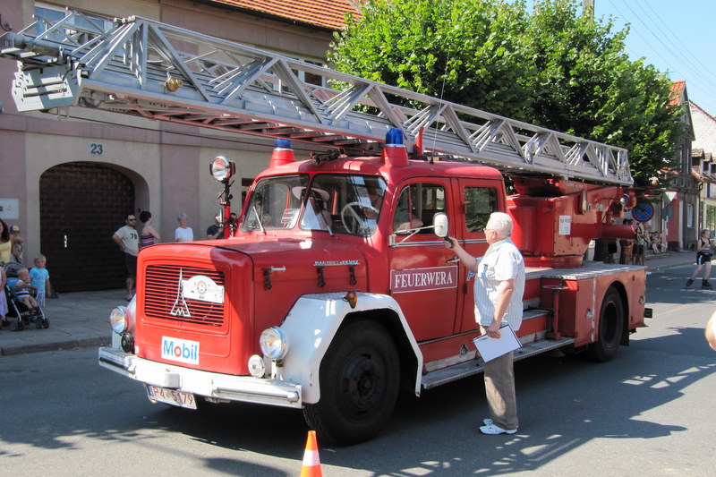 IX RAJD POJAZDÓW ZABYTKOWYCH