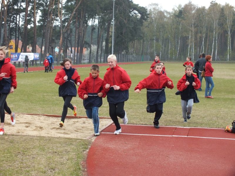 Dziewczęta z SP Raszków drugie w Wielkopolsce