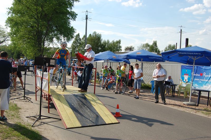 Wyścig kolarski w Raszkowie