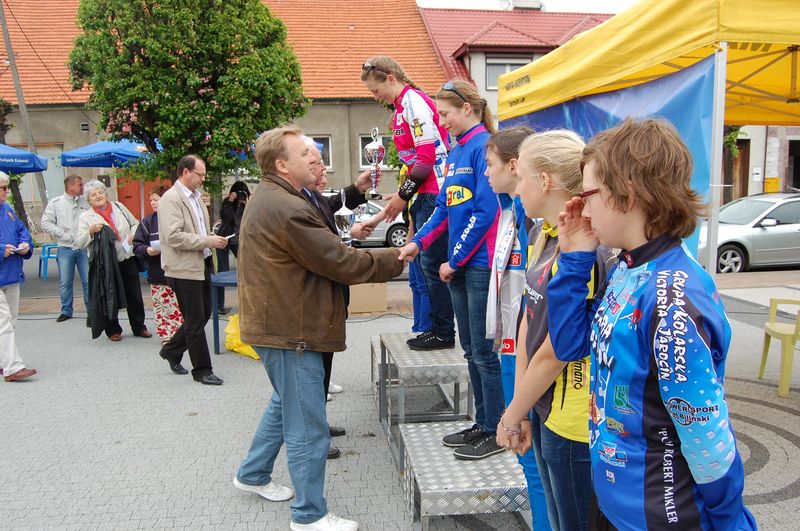 Wyścig kolarski w Raszkowie