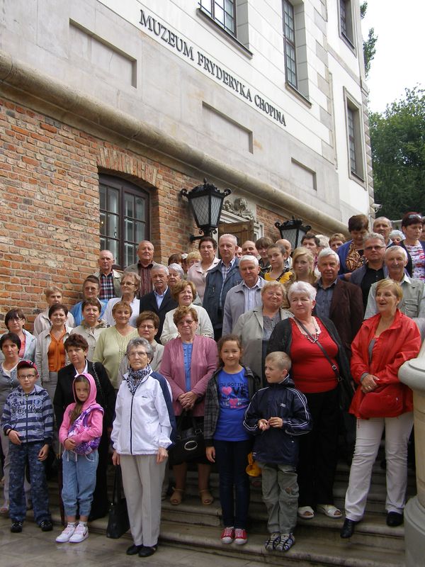 Seniorzy i juniorzy w Żelazowej Woli