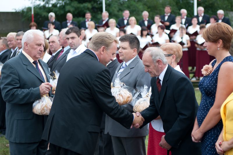 Wspomnienia z Gminnych Dożynek w Raszkowie