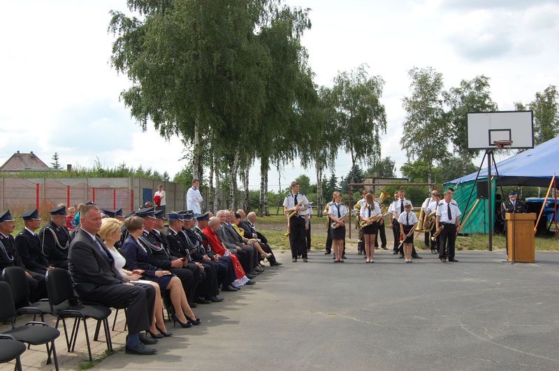 Nowy samochód dla OSP w Radłowie