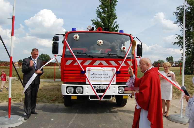 Nowy samochód dla OSP w Radłowie