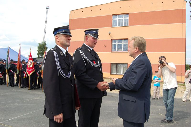 Nowy samochód dla OSP w Radłowie