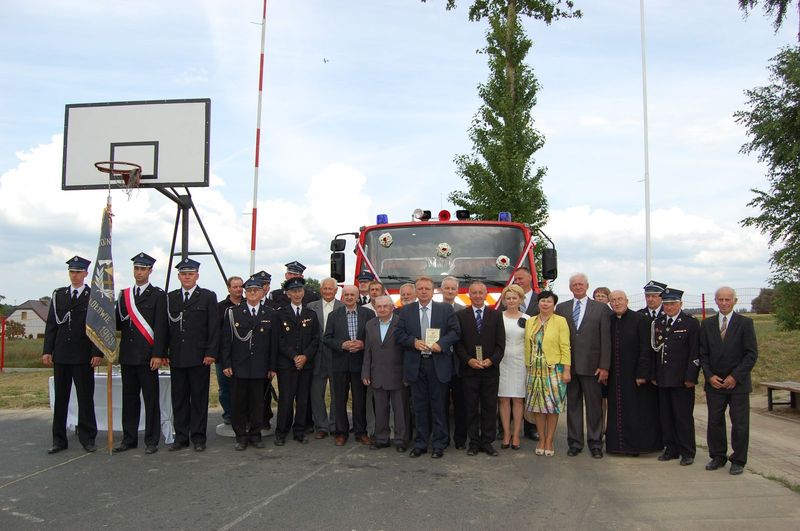 Nowy samochód dla OSP w Radłowie