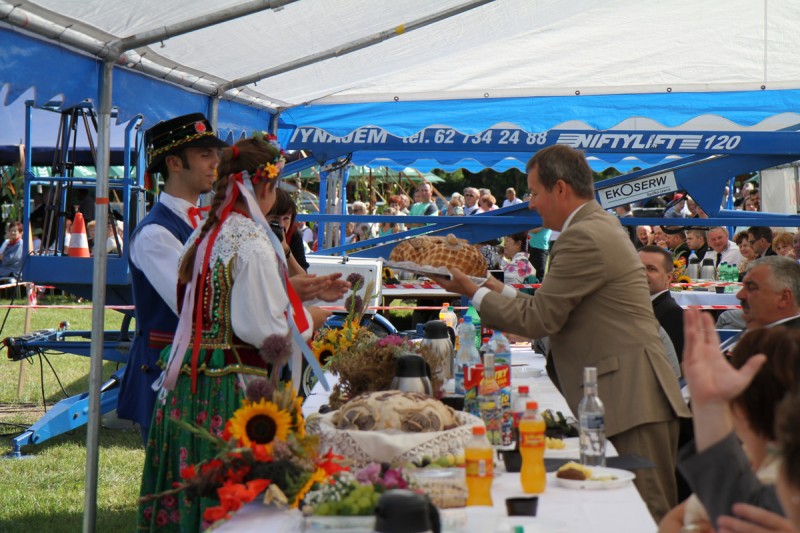 Relacja z uroczystości dożynkowych - Raszków 2013 (NOWE ZDJĘCIA)