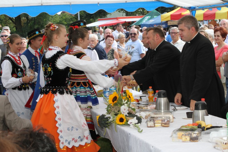 Relacja z uroczystości dożynkowych - Raszków 2013 (NOWE ZDJĘCIA)