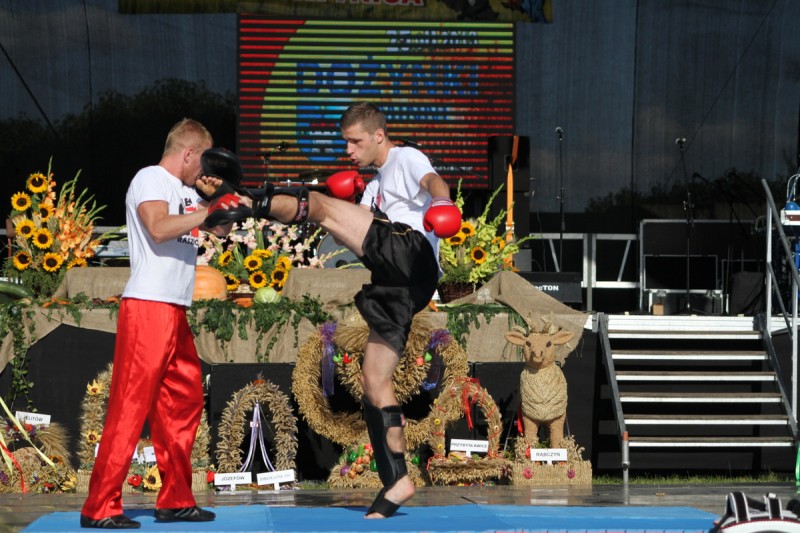 Relacja z uroczystości dożynkowych - Raszków 2013 (NOWE ZDJĘCIA)