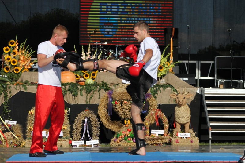 Relacja z uroczystości dożynkowych - Raszków 2013 (NOWE ZDJĘCIA)