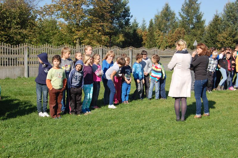 Ćwiczebna ewakuacja w Zespole Szkół im. Orła Białego w Korytach