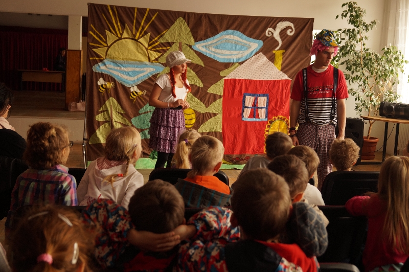 "Magiczna Księga" w raszkowskiej bibliotece