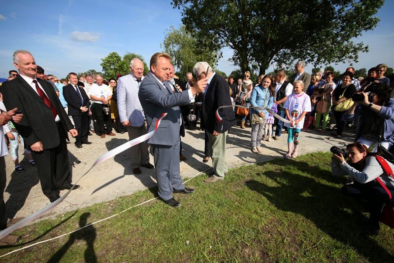 Nowe tereny rekreacyjne w Pogrzybowie oficjalnie otwarte