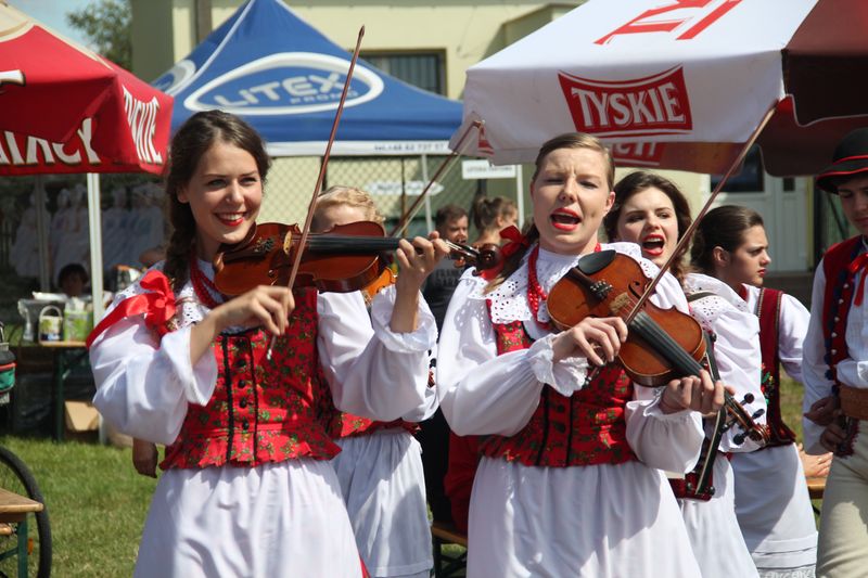 Bliskie spotkania z folklorem